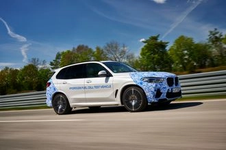 BMW i Hydrogen NEXT starts tests on European roads