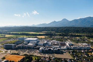 Linde to supply green hydrogen to Infineon Technologies semiconductor H2Pioneer project