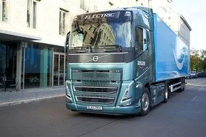 Volvo delivers electric trucks with fossil-free steel to customers