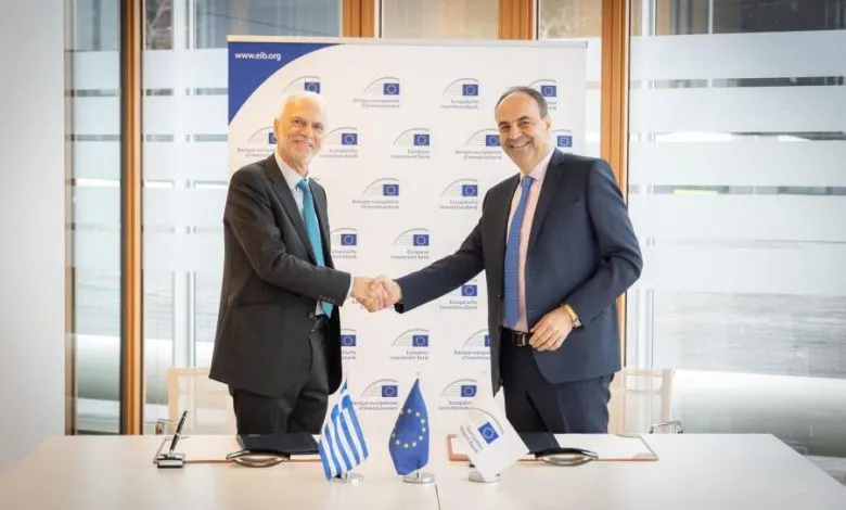 EIB and Motor Oil Hellas agree to develop a network of EV charging and hydrogen stations