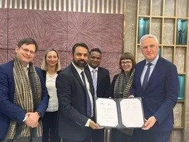 EIB backs green hydrogen deployment and joins India Hydrogen Alliance