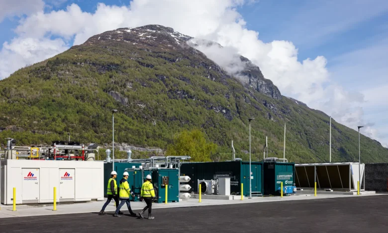 Norwegian Hydrogen produced first gram of hydrogen molecule with max capacity of 1.3 tons per day