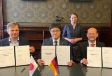 Daimler Truck, MB Energy and Kawasaki Heavy Industries Partner to Build Liquefied Hydrogen Supply Chain to Europe